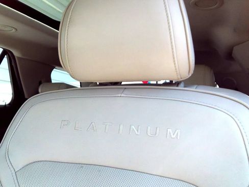 Used 2016 Ford Explorer Platinum AWD/4WD image 15