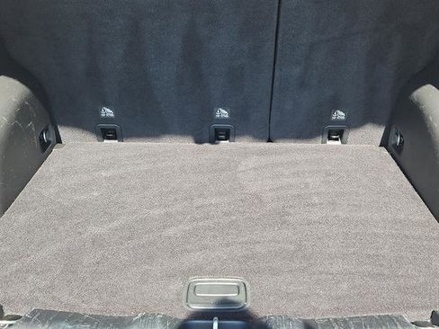 Used 2025 Jeep Compass Limited image 26