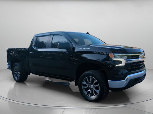 Used 2022 Chevrolet Silverado 1500 LT w/ Protection Package RWD image 36
