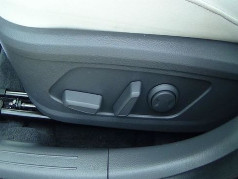 Used 2025 Hyundai Sonata SEL FWD image 15