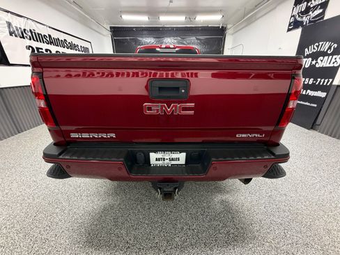 Used 2019 GMC Sierra 3500 Denali w/ Duramax Plus Package image 4