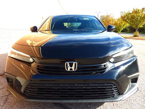 Used 2022 Honda Civic Sport image 13