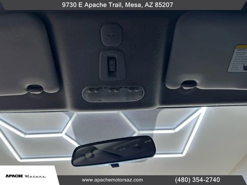 Used 2013 Nissan Juke SV image 31