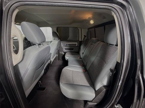 Used 2018 RAM 2500 Big Horn AWD/4WD image 16