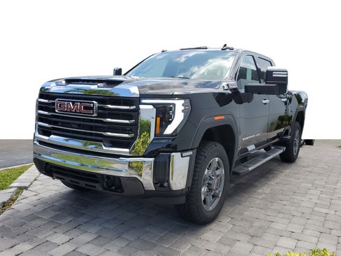 New 2025 GMC Sierra 2500 SLT w/ SLT Premium Package image 3