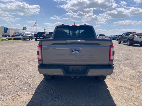 Used 2022 Ford F150 Lariat w/ Max Trailer Tow Package AWD/4WD image 6