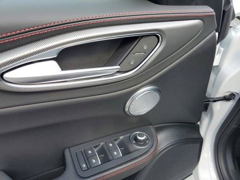 New 2025 Alfa Romeo Giulia w/ Driving Assist Package RWD image 10