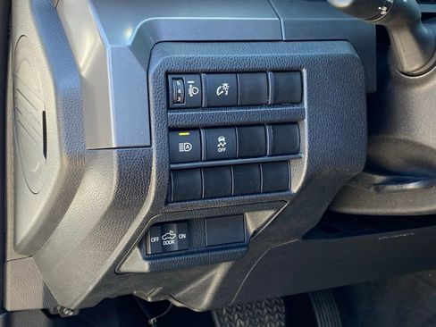 Used 2024 Toyota Tacoma SR5 RWD image 12