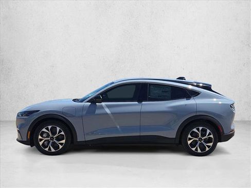 New 2026 Ford Mustang Mach-E Select RWD image 5