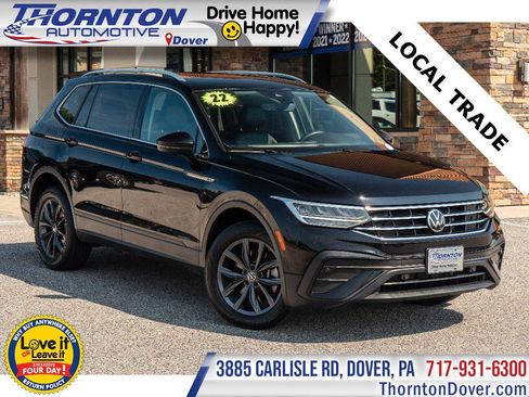 Used 2022 Volkswagen Tiguan SE w/ Panoramic Sunroof Package AWD/4WD image 1