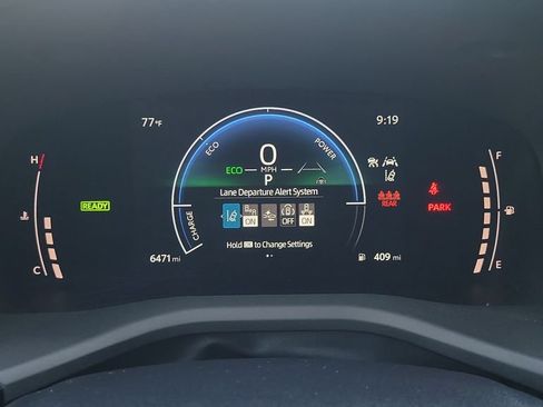 Used 2025 Toyota Camry LE w/ Convenience Package FWD image 21