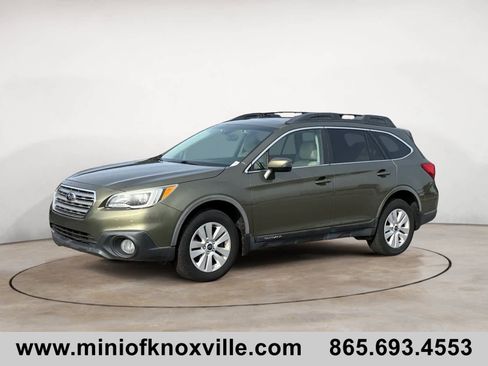 Used 2015 Subaru Outback 2.5i Premium image 7