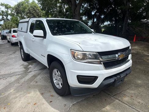 Used 2017 Chevrolet Colorado W/T w/ WT Convenience Package AWD/4WD image 4