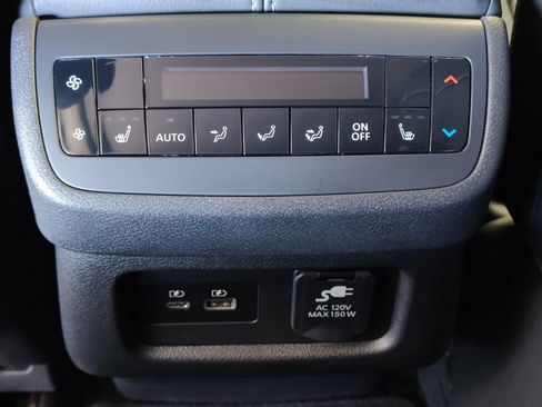 Certified 2023 Nissan Pathfinder Platinum w/ Lighting Package (N93) image 37