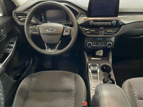 Used 2023 Ford Escape Active AWD/4WD image 12
