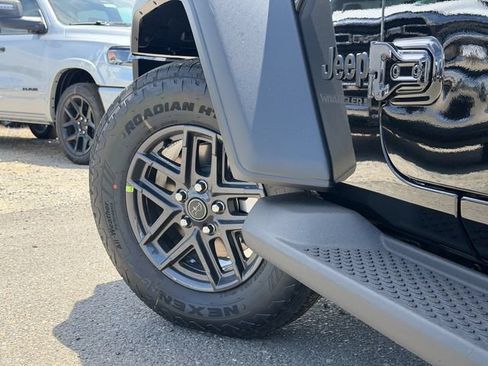 New 2026 Jeep Wrangler Unlimited Sport AWD/4WD image 11