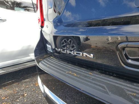 New 2026 GMC Yukon Elevation image 8