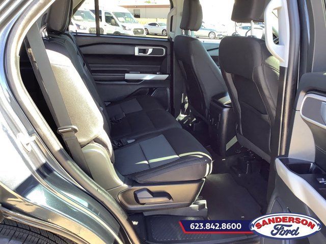 Used 2023 Ford Explorer XLT RWD image 19
