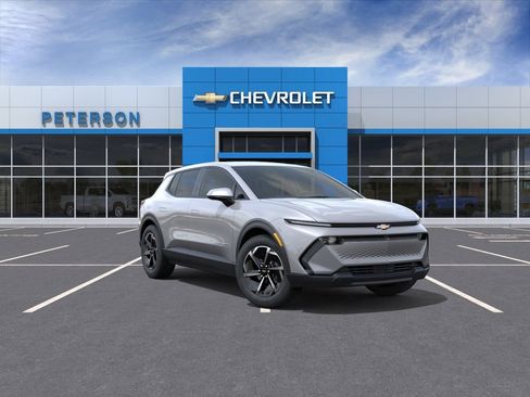 New 2026 Chevrolet Equinox EV LT FWD image 2