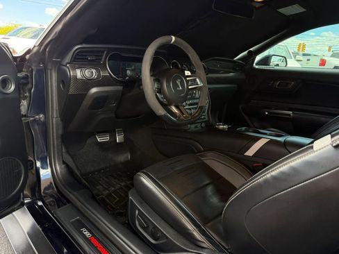 Used 2021 Ford Mustang Shelby GT500 w/ Technology Package RWD image 37