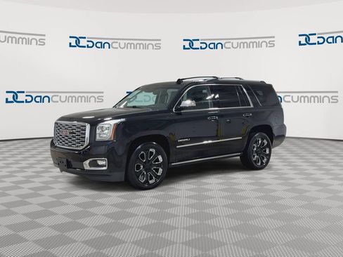 Used 2019 GMC Yukon Denali w/ Denali Ultimate Package AWD/4WD image 4