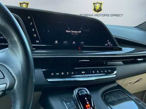 Used 2022 Cadillac Escalade ESV Premium Luxury image 14