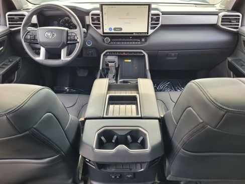 Used 2024 Toyota Tundra Limited image 15