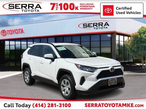 Used 2021 Toyota RAV4 LE AWD/4WD image 1