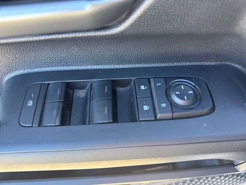 Used 2024 Toyota Tacoma Limited image 20