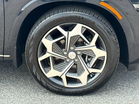 Used 2021 Hyundai Palisade Calligraphy w/ Winter Package FWD image 12