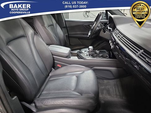 Used 2017 Audi Q7 3.0T Premium Plus w/ Premium Plus Package image 10