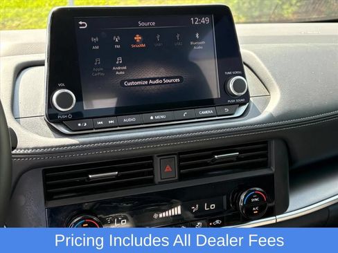 Certified 2025 Nissan Rogue SV AWD/4WD image 12