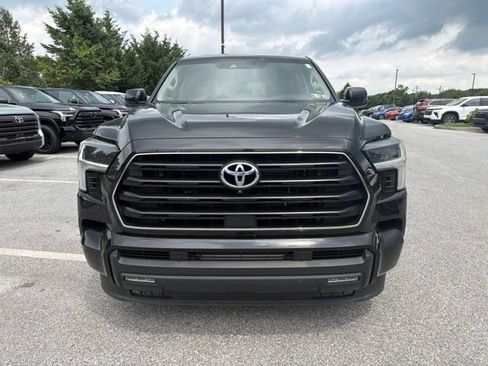 Used 2024 Toyota Sequoia SR5 w/ SR5 Premium Package AWD/4WD image 2