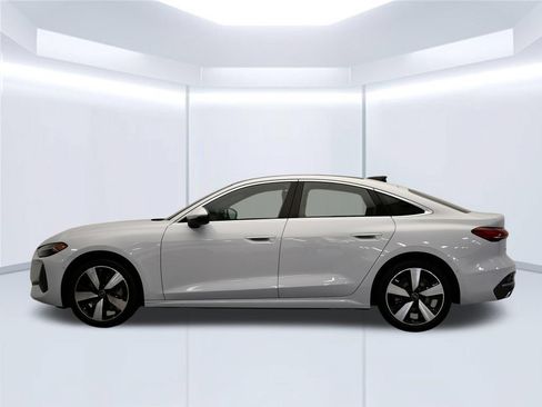 Used 2025 Audi A5 2.0T Premium Plus w/ Premium Plus AWD/4WD image 2