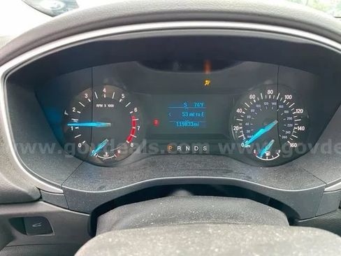 Used 2016 Ford Fusion S FWD image 16