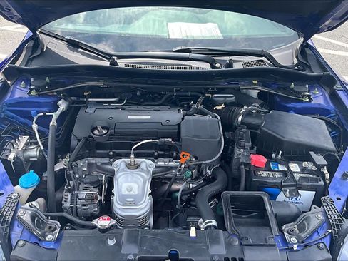 Used 2017 Honda Accord EX-L image 30