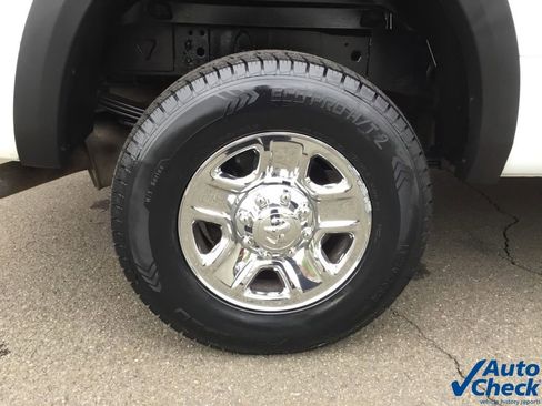 Used 2015 RAM 3500 Tradesman w/ Chrome Appearance Group image 24