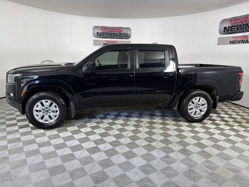 Used 2024 Nissan Frontier SV w/ SV Convenience Package RWD image 6