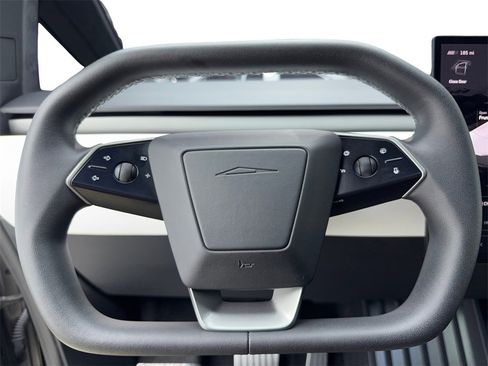 Used 2024 Tesla Cybertruck AWD Crew Cab image 21