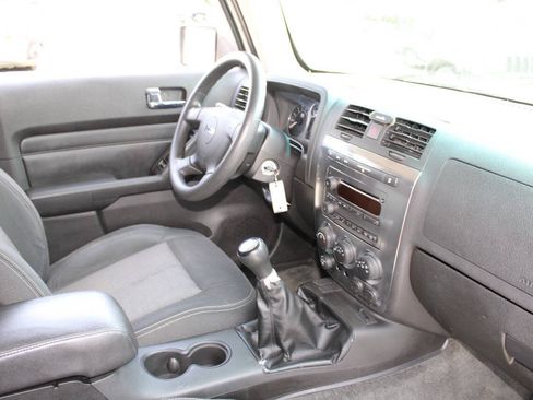 Used 2007 HUMMER H3 AWD/4WD image 12