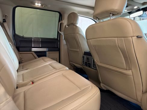 Used 2017 Ford F250 Lariat w/ Lariat Ultimate Package image 32