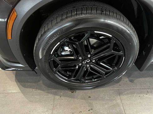 New 2026 INFINITI QX60 Sport image 6