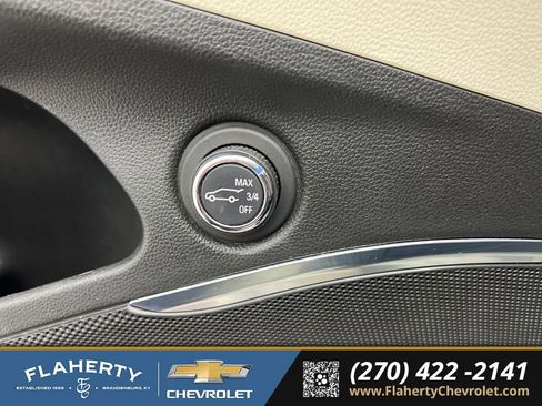 Used 2023 Buick Enclave Essence w/ Experience Buick Package image 23