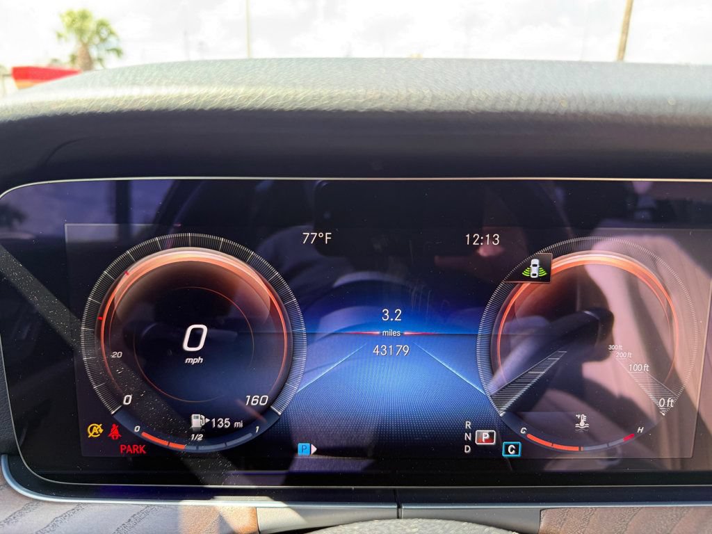 Used 2022 Mercedes-Benz E 350 Sedan image 11