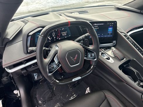 Used 2025 Chevrolet Corvette Z06 image 15