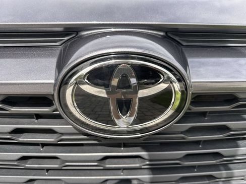 Used 2024 Toyota RAV4 LE FWD image 10