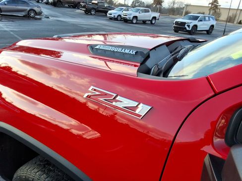 Certified 2025 Chevrolet Silverado 2500 Custom w/ Custom Value Package image 11