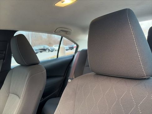 Used 2026 Toyota Corolla LE FWD image 22