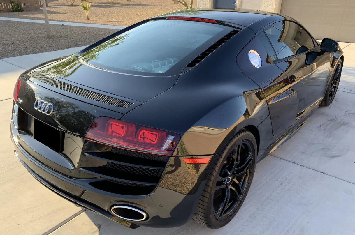 Used 2011 Audi R8 V10 AWD/4WD image 2