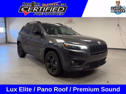Used 2023 Jeep Cherokee Altitude Lux w/ Lux Elite Package
